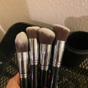 SOLD❤️Sigma beauty face brushes set with case